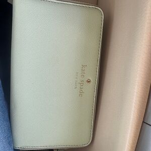 Kate Spade Mint Green Wallet